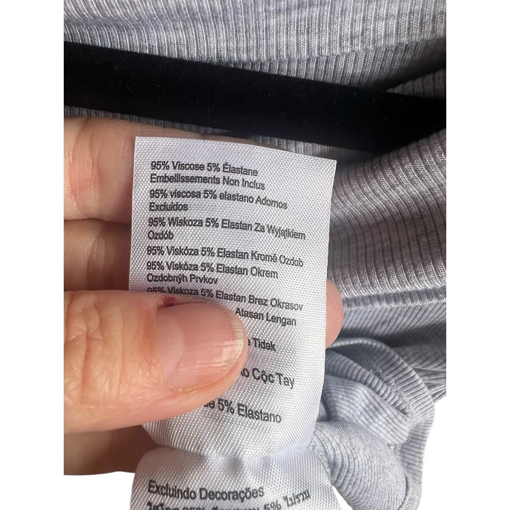 Cotton:On Crop Tee Off Shoulder Crop Top T-Shirt Short Sleeve M Gray and Black - Picture 7 of 9